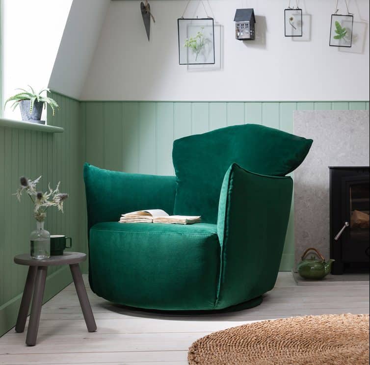 כורסא ירוקה לסלון