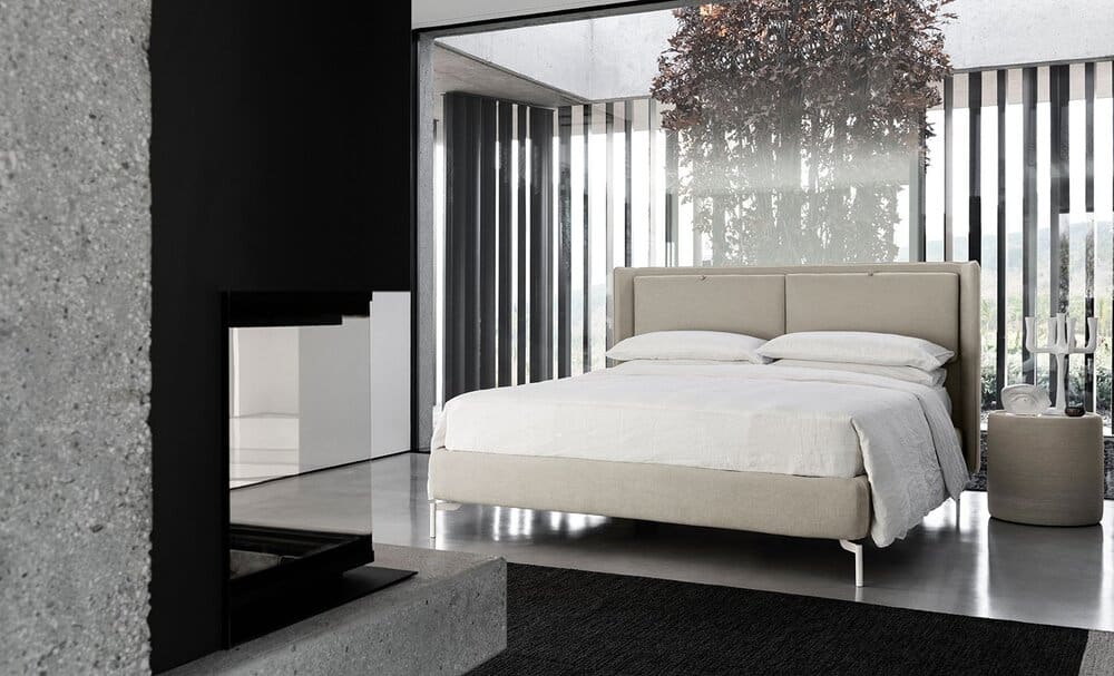 מיטה זוגית  לבנה ומעוצבת תוצרת איטליה דגם Kate