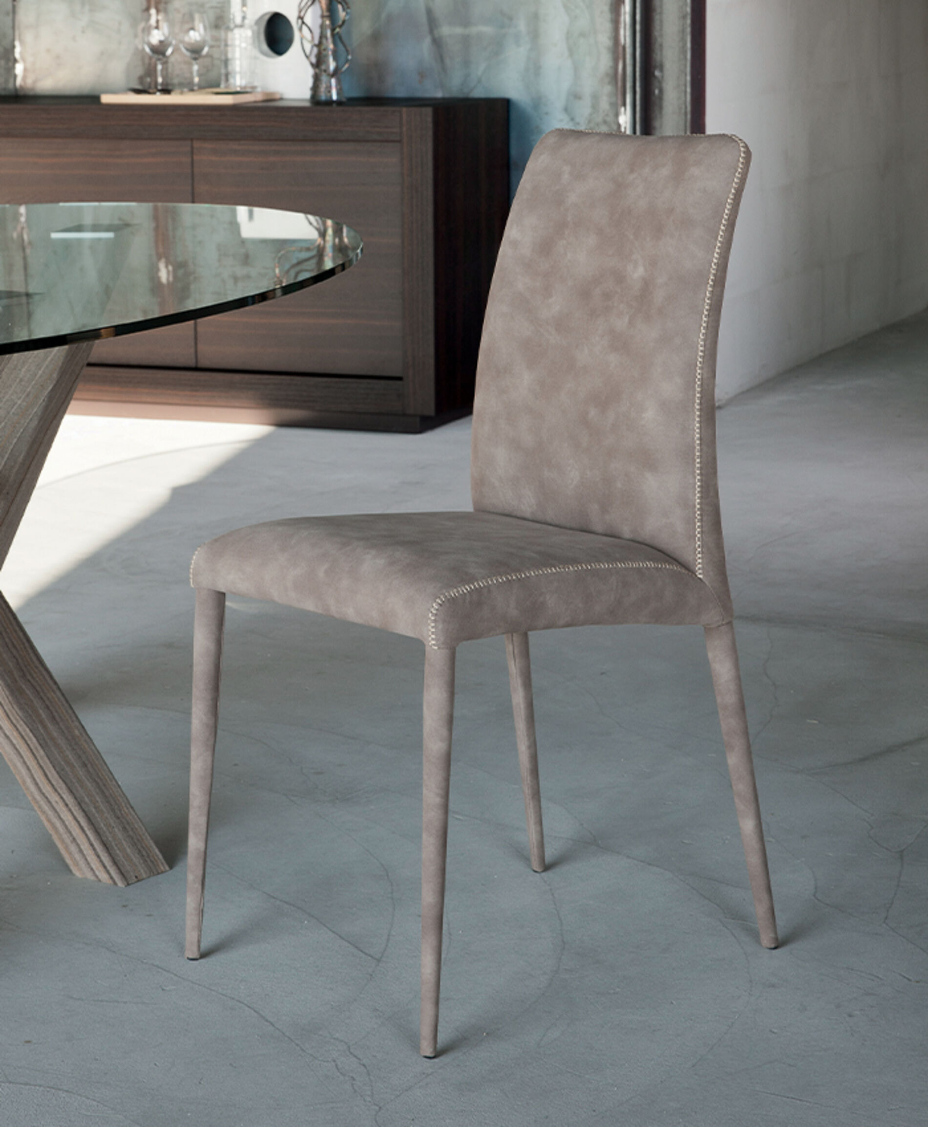 bruna-sedie-design-riflessi
