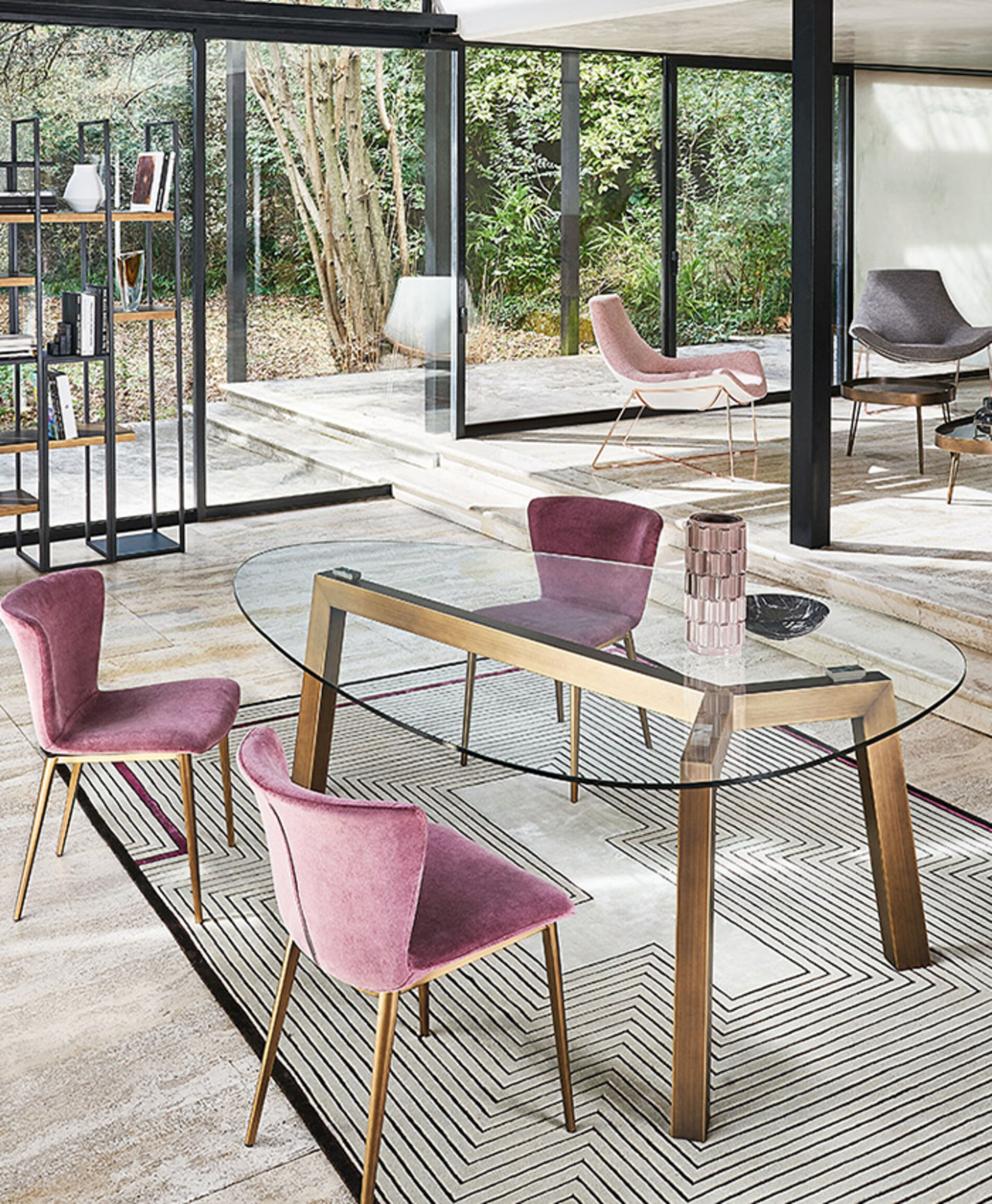 sedia-di-design-con-braccioli-2